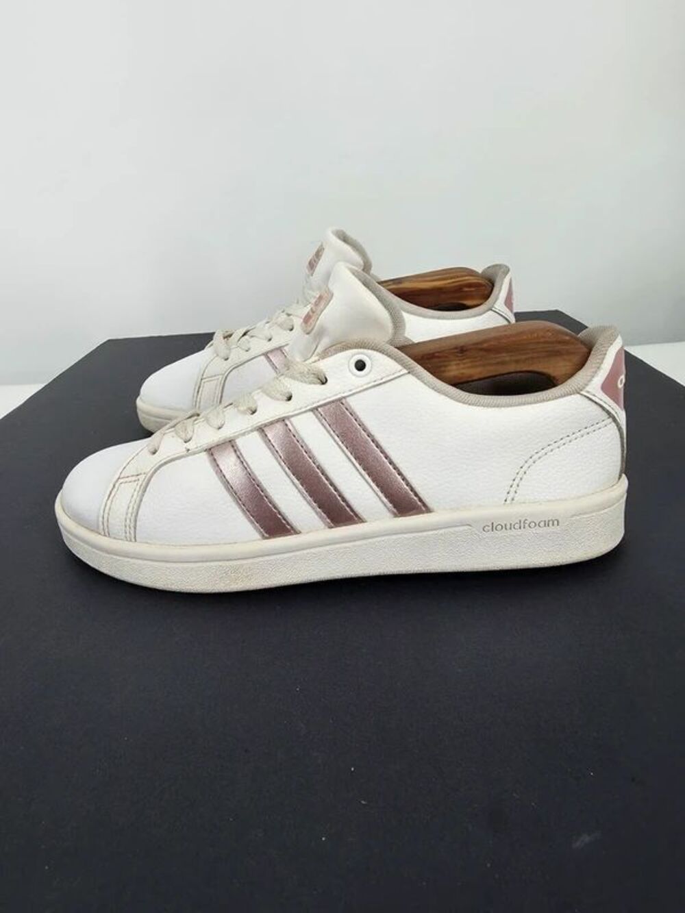 Adidas Cloudfoam Advantage White Rose Gold Metallic Sneakers Womens 7.5 Shoes